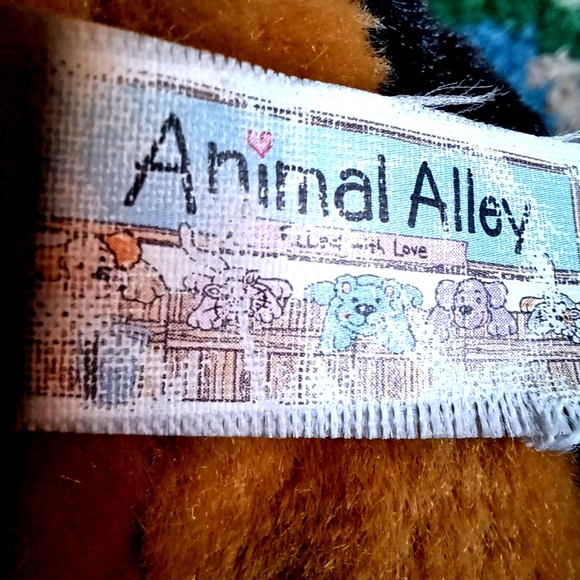 Cute Adorable Rottweiler Puppy Plushie Animal Alley TOYS"R"Us Canada - Picture 4 of 7